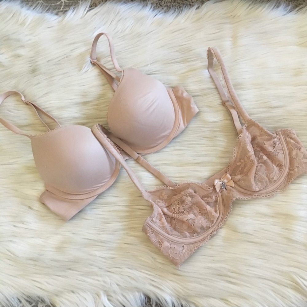 Set of 2 Victorias Secret Nude bra size 32B